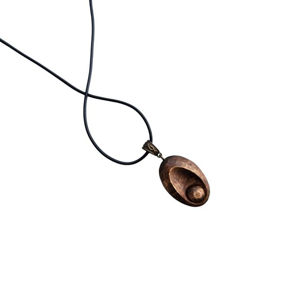 Hand Curved Wooden Minimalist Mother & Baby Pendant Necklace Baby Shower Gift - Picture 3 of 3